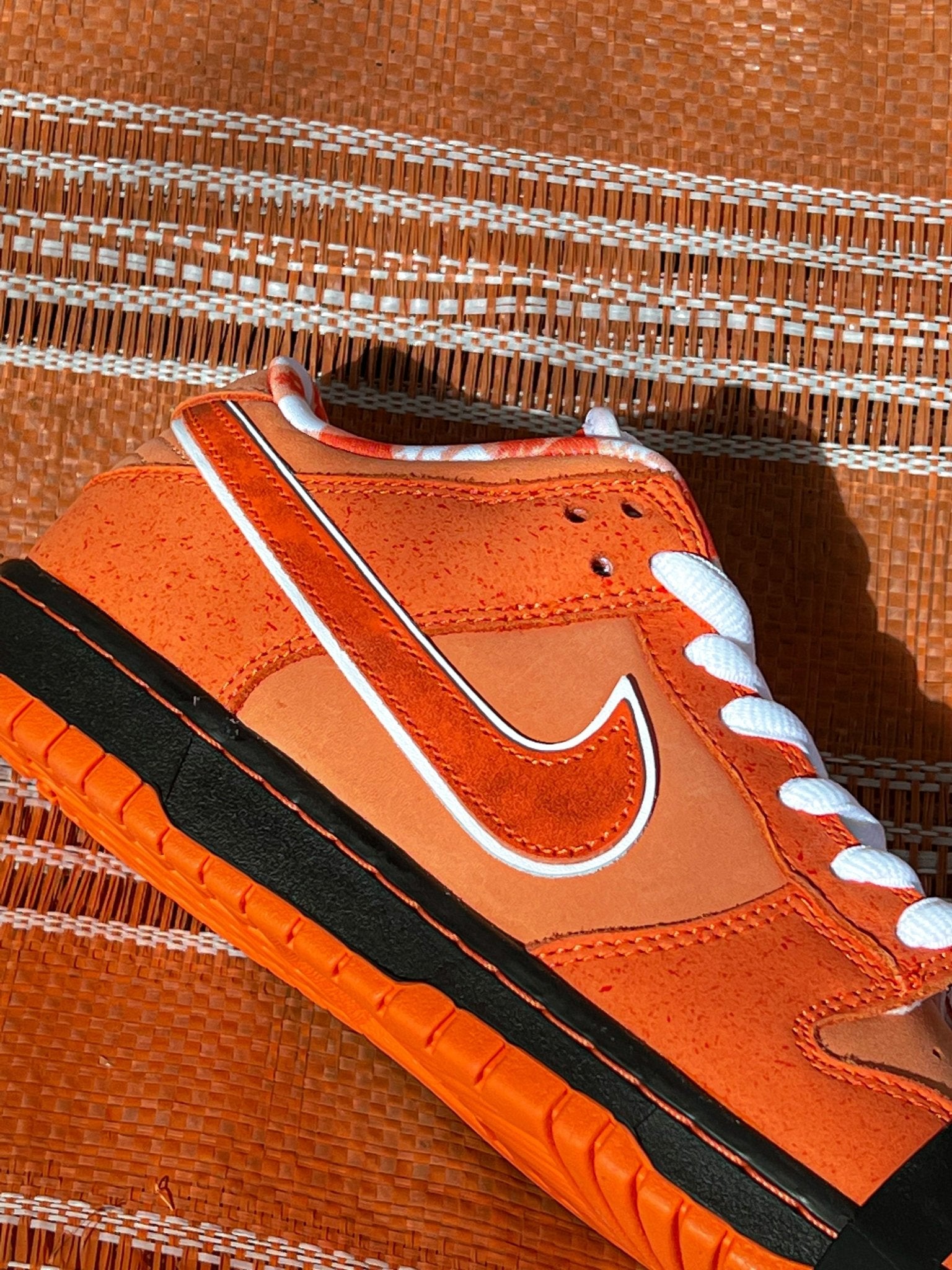 Nike sb dunk store low gamma orange